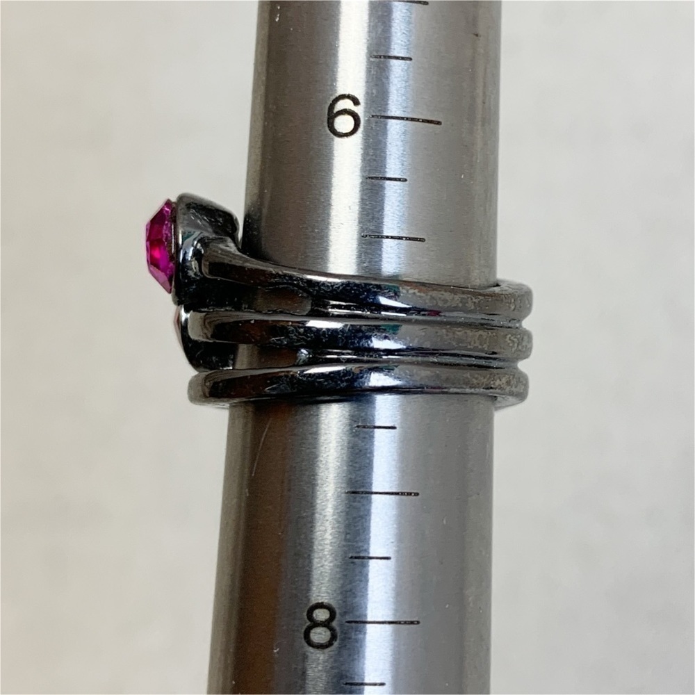 Gunmetal multi colored Fun Rhinestone Ring 7 - Picture 5 of 5